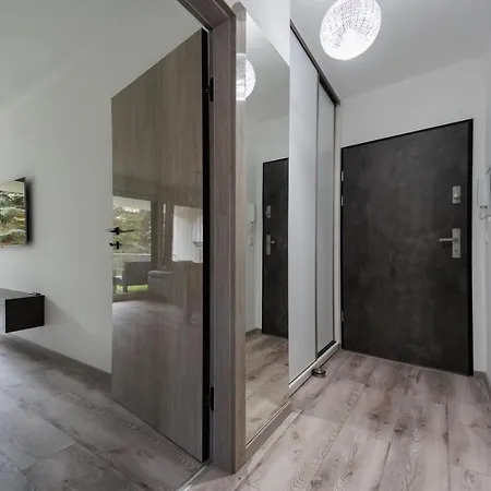 Bauhaus Wellness 105 Apartamento Siófok